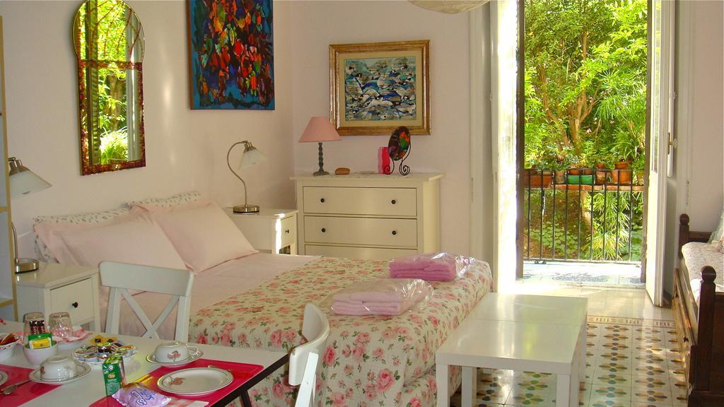Cagliari House Bed & Breakfast - Rome, Rome